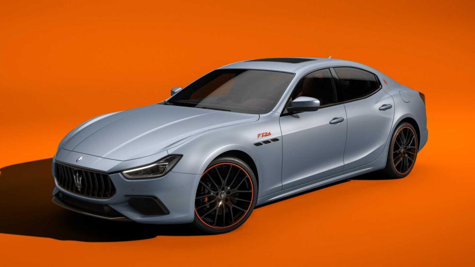 Οι Maserati Ghibli και Levante τιμούν την πρώτη γυναίκα οδηγό της F1